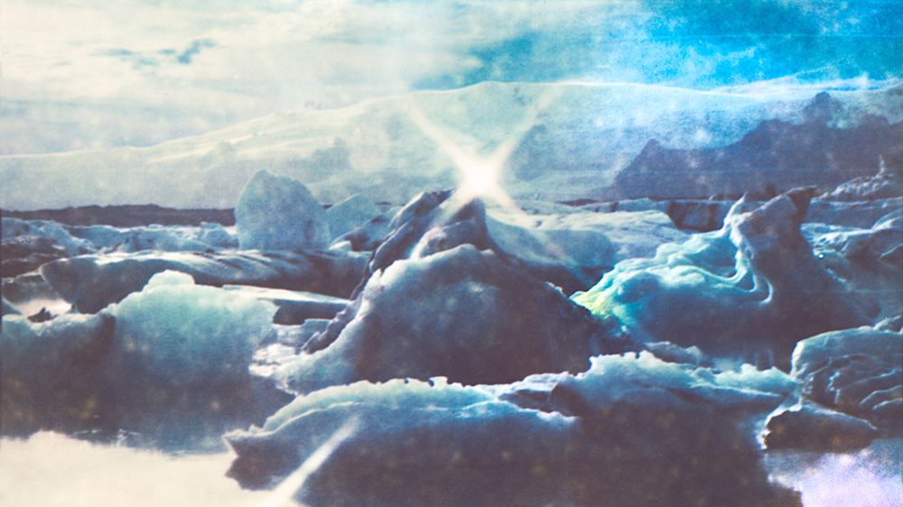 Przeterminowane Polaroidy i różnorodna podróż po Islandii 1