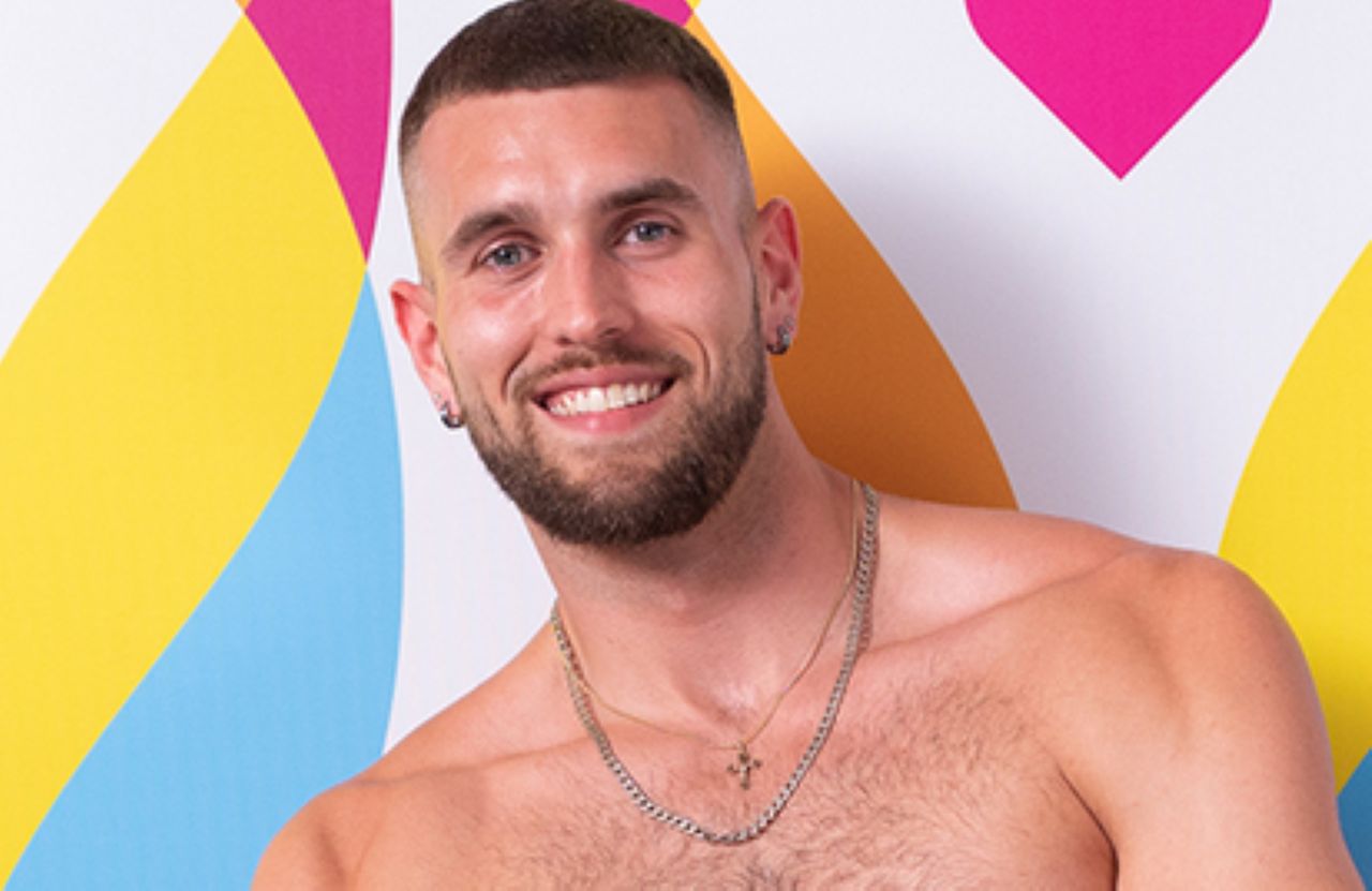 Zachariah Noble jest wschodzącą gwiazdą "Love Island"