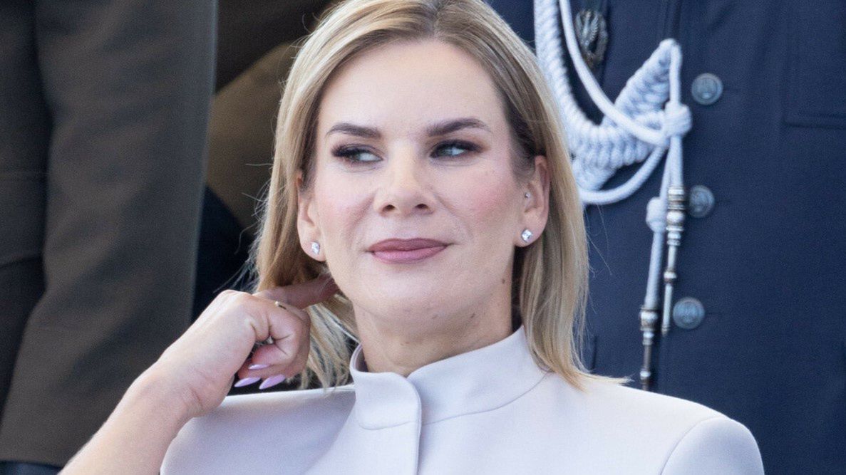 Marta Nawrocka nosi eleganckie marynarki i garnitury 