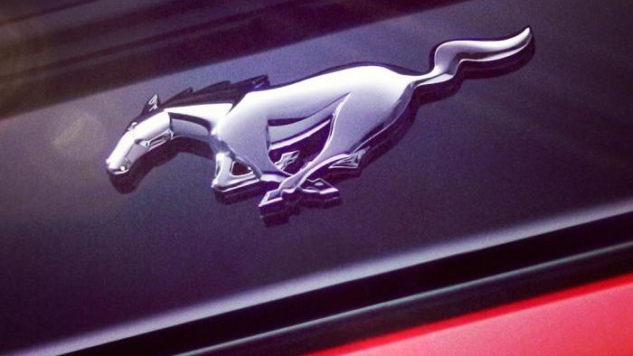 2015 Ford Mustang (teaser)