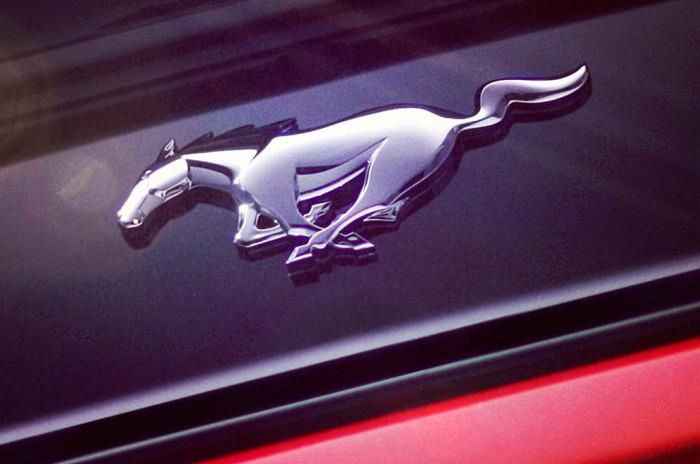 2015 Ford Mustang (teaser)