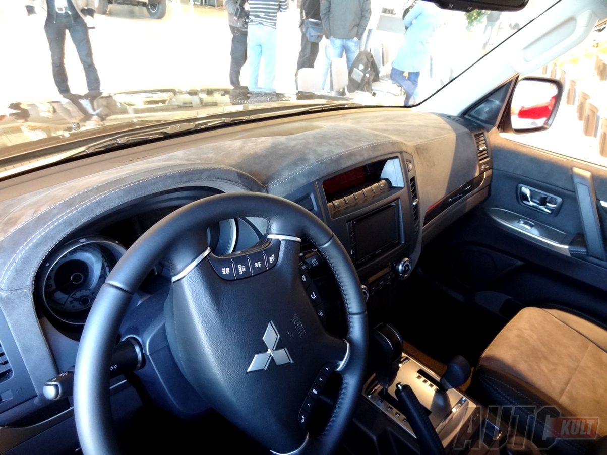 Mitsubishi Pajero DAKAR