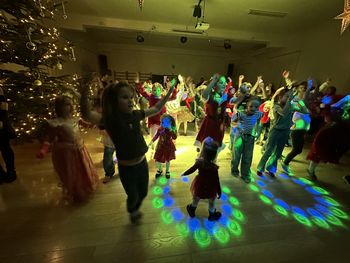 Wieluń: Pełna radości i wspaniałej atmosfery Zabawa Mikołajkowa w Domku Harcerza