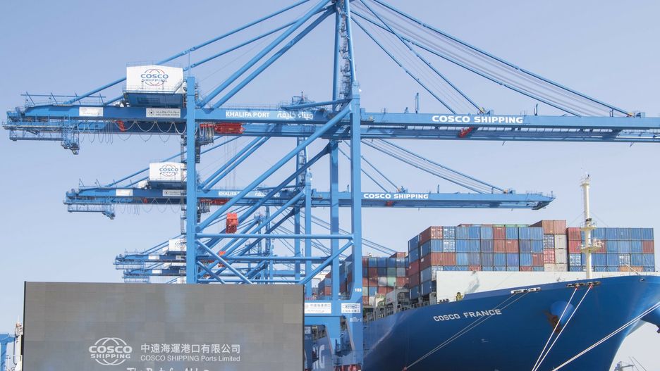 chiński terminal COSCO Shipping Ports Limited (CSP) Abu Zabi w porcie Khalifa, Zjednoczone Emiraty Arabskie
