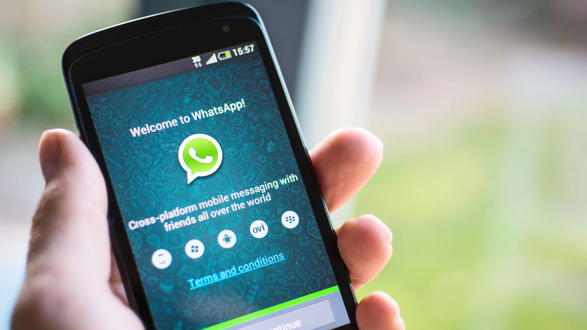 WhatsApp dostanie wkrótce ciemny motyw (depositphotos)