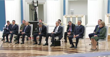 "Przydatne zdjęcie" z Rosji. Zrobiono je, kiedy Putin podpisywał dekret