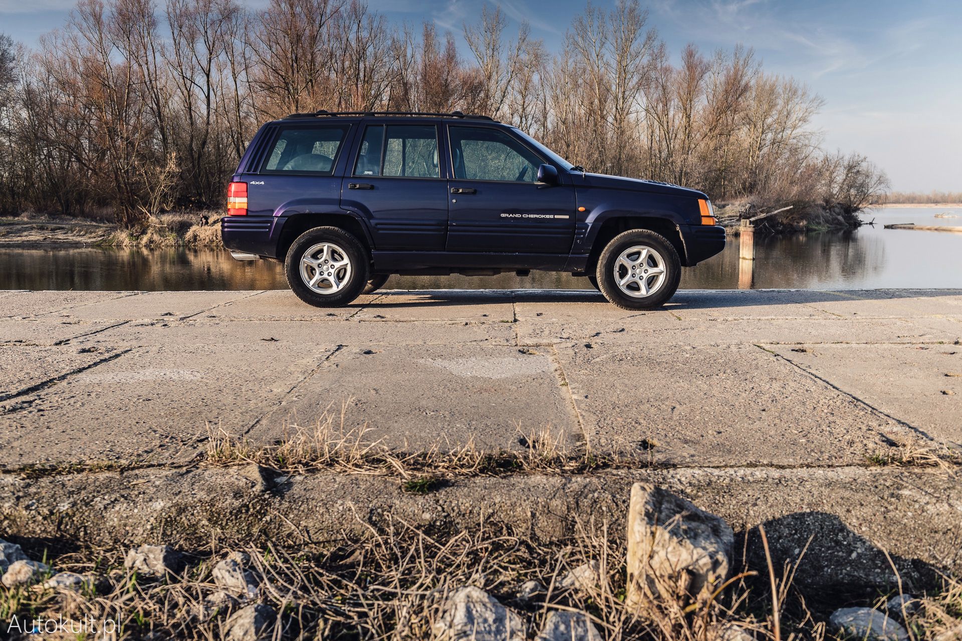 Sylwetka dziś bardziej przypomina kompaktowego SUV-a. Tak zresztą postrzega się to auto za Oceanem.