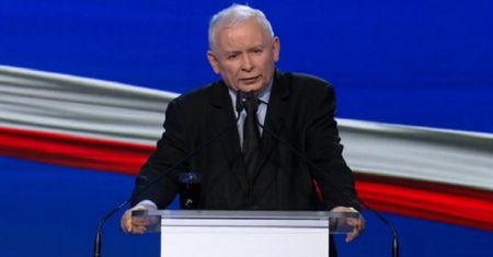 TVP chce zrobić film o Kaczyńskim. "Nawet z Bieruta zrobiono syna ceglarza"