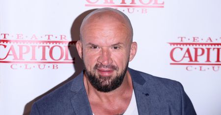 Ale fryzura! Tomasz Oświeciński pokazał, jak wyglądał w młodości