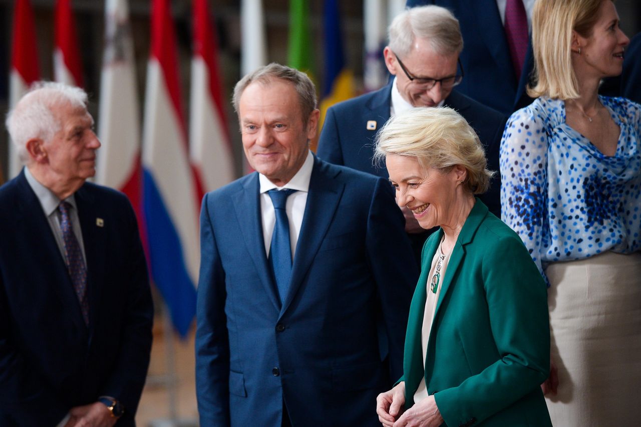 "Największy przelew" dla Polski. Tusk reaguje