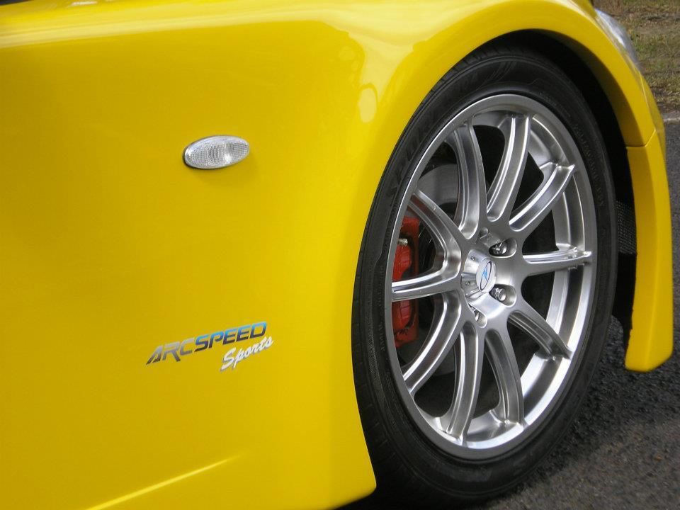 Elektryczny roadster Arcspeed (2012)