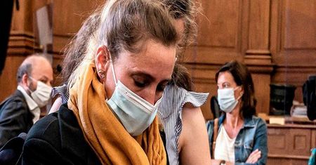 Był jej ojczymem, a potem mężem. Zmuszał ją do prostytucji, zabiła go