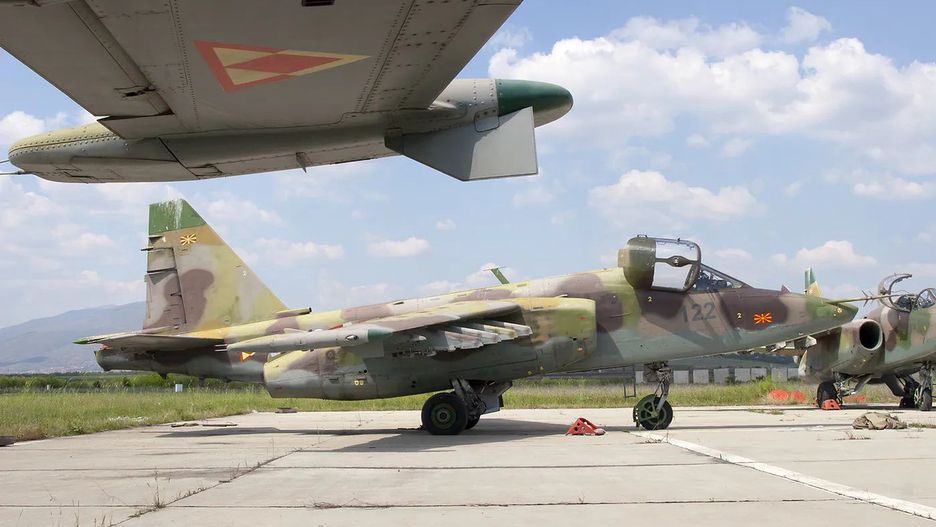 Su-25
