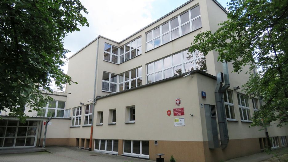 Warszawa. W liceum potwierdzono przypadek koronawirusa