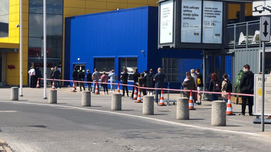 Polacy masowo ruszyli do marketów meblowych. Co kupowali?