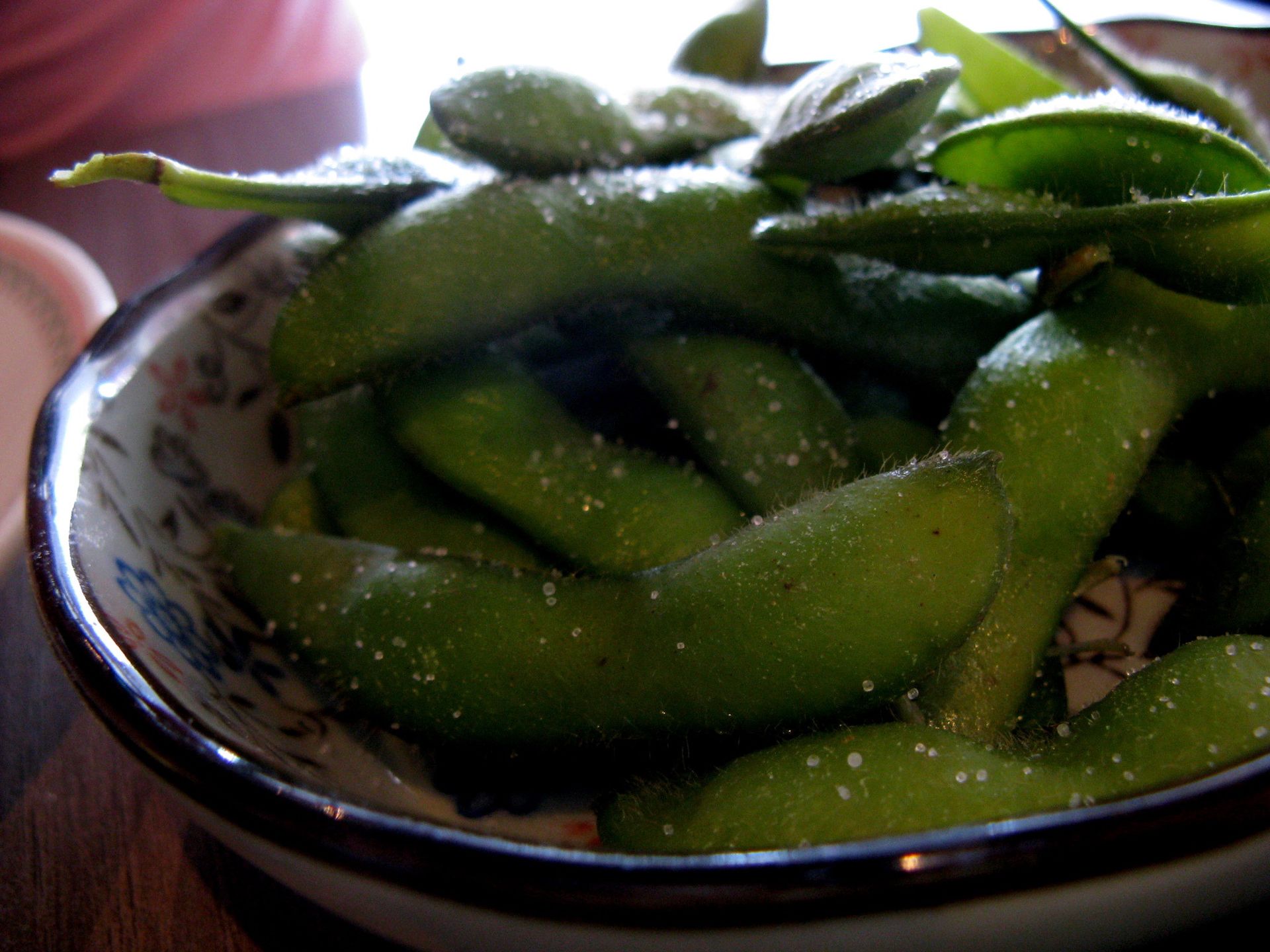 Plate of edamame
Plate of edamame at Japanese restaurant, Singapore.
Spon