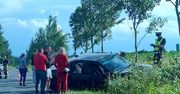 Gmina Skępe: 17-latek bez wiedzy matki zabrał jej BMW i rozbił je w rowie. Podróżował z piątką kolegów