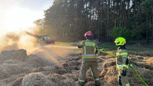 Pożary i wypadek w powiecie pułtuskim. Są ranni