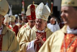 Biskup Tadeusz Rakoczy ukarany. Jest decyzja Watykanu