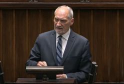 Macierewicz zaatakował Hołownię. Padły oskarżenia