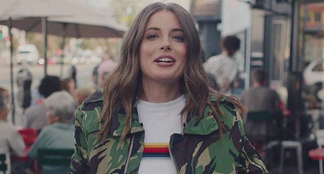 Diet Coke z pierwszą od 21 lat reklamą na Super Bowl, jej bohaterką Gillian Jacobs (wideo)