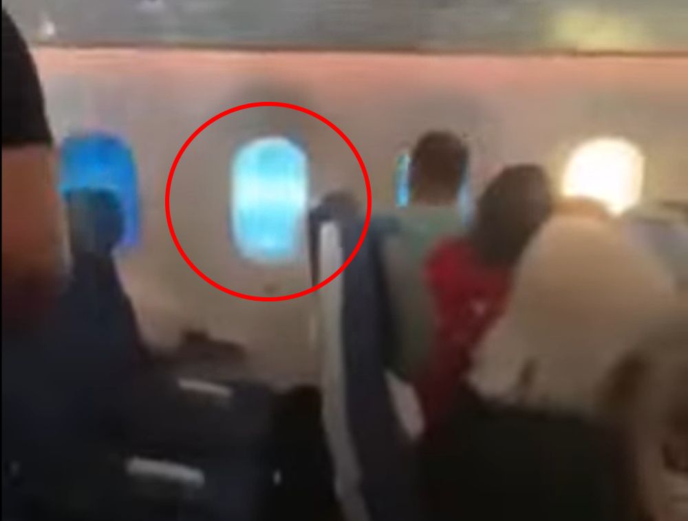 W samolocie PLL LOT pękła szyba. Na pokładzie panika