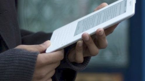 Oficjalne zdjęcia i cena Amazon Kindle 2 1