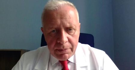 Koronawirus w Polsce. "Obostrzenia powinny z nami zostać"