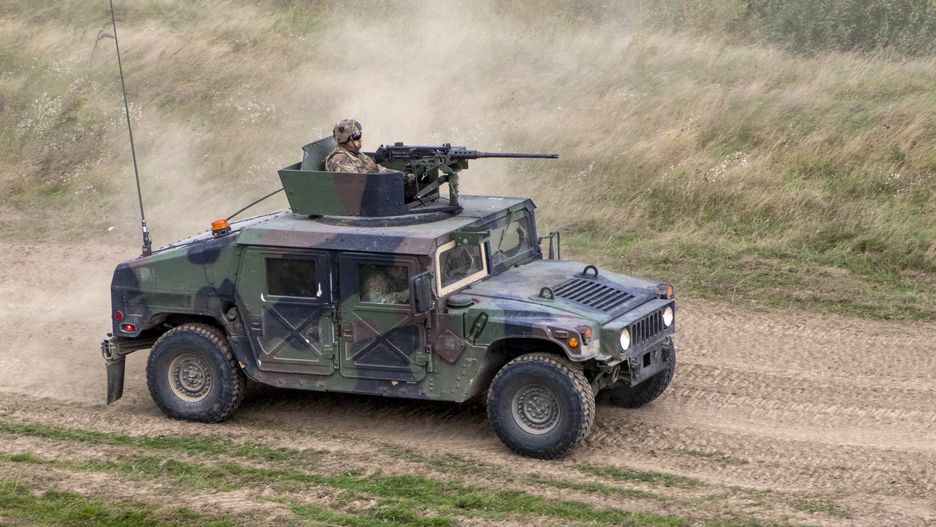 Samochód HMMWV w ukraińskiej armii