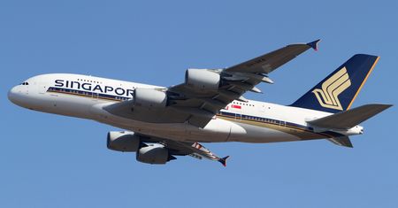 Pasażer Singapore Airlines pokazał śniadanie podawane na pokładzie. Nie ma porównania do tego, co było wcześniej