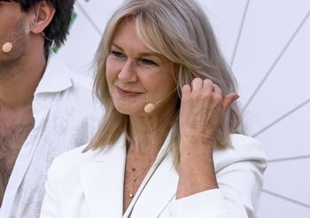 Najlepsze spodnie dla dojrzałych kobiet. Grażyna Torbicka już w nich paraduje