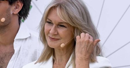 Najlepsze spodnie dla dojrzałych kobiet. Grażyna Torbicka już w nich paraduje