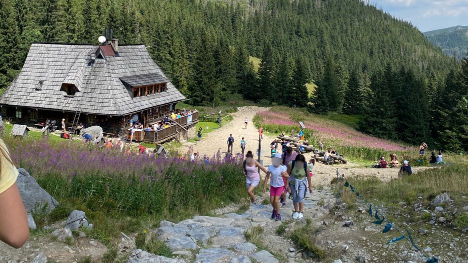 Schronisko na Hali Kondratowej 