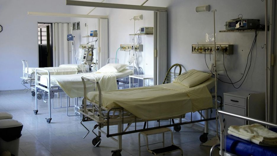 Senior oddalił się ze szpitala.