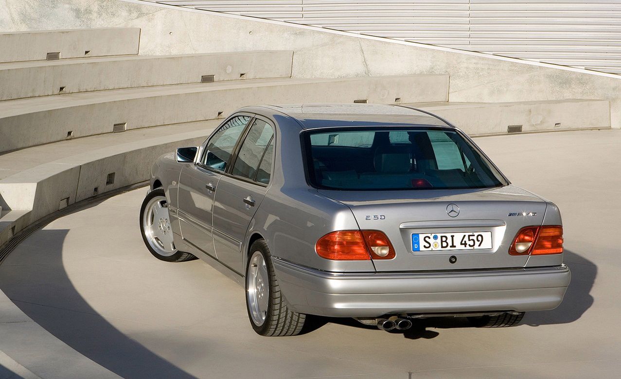 Mercedes E50 AMG