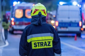 Tragiczny wypadek na Lubelszczyźnie. Mężczyzna spłonął w aucie