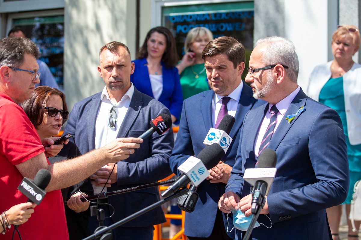 Minister zdrowia odpowiadał na pytania o epidemię koronawirusa w Tarnowskich Górach