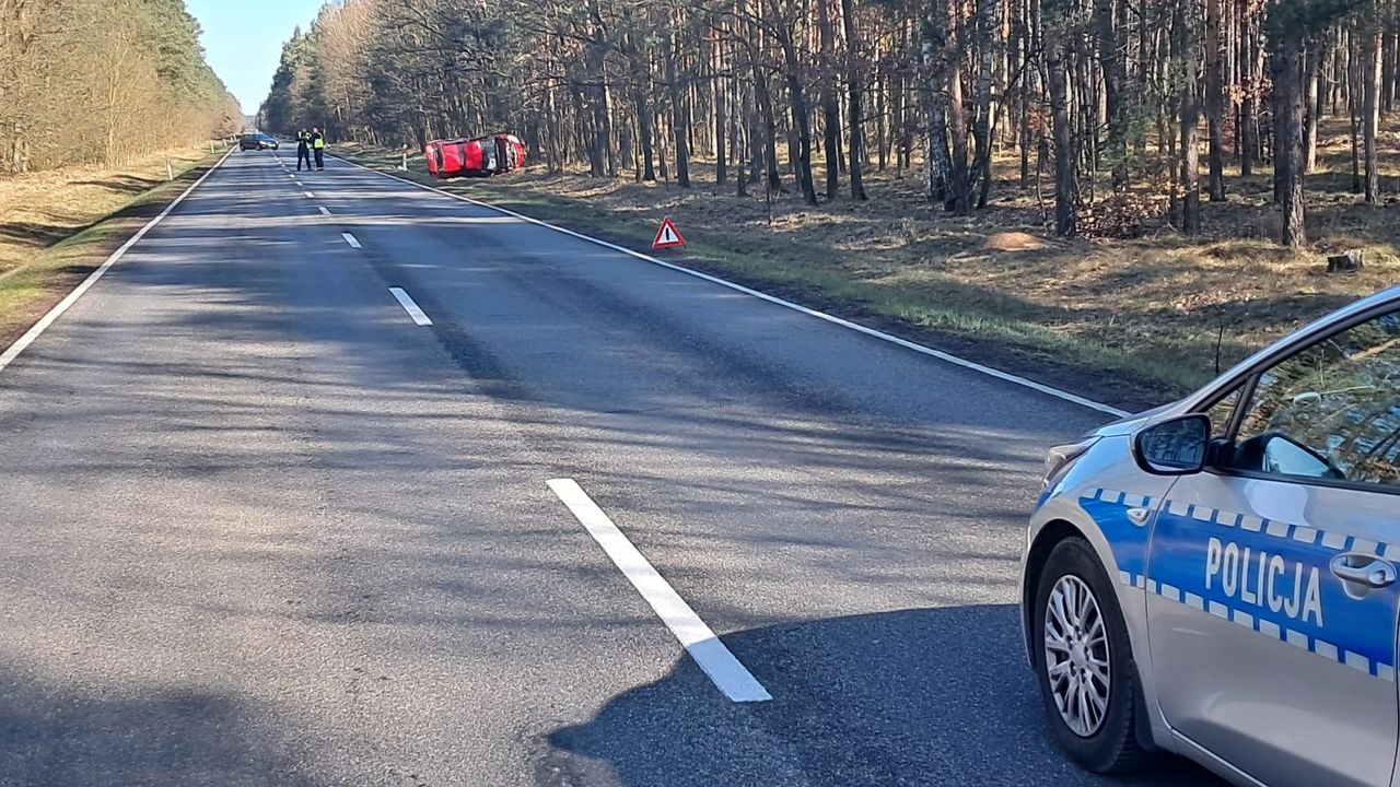 Po wypadku zablokowana DK10 w Starej Łubiance