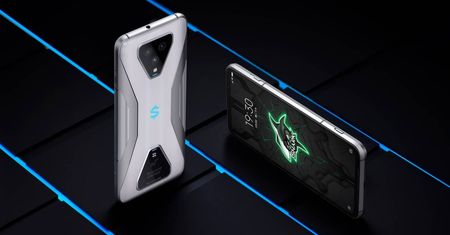 Tak dużego jeszcze nie widzieliście. Black Shark 3 Pro to nowy gamingowy smartfon z 7,1-calowym ekranem