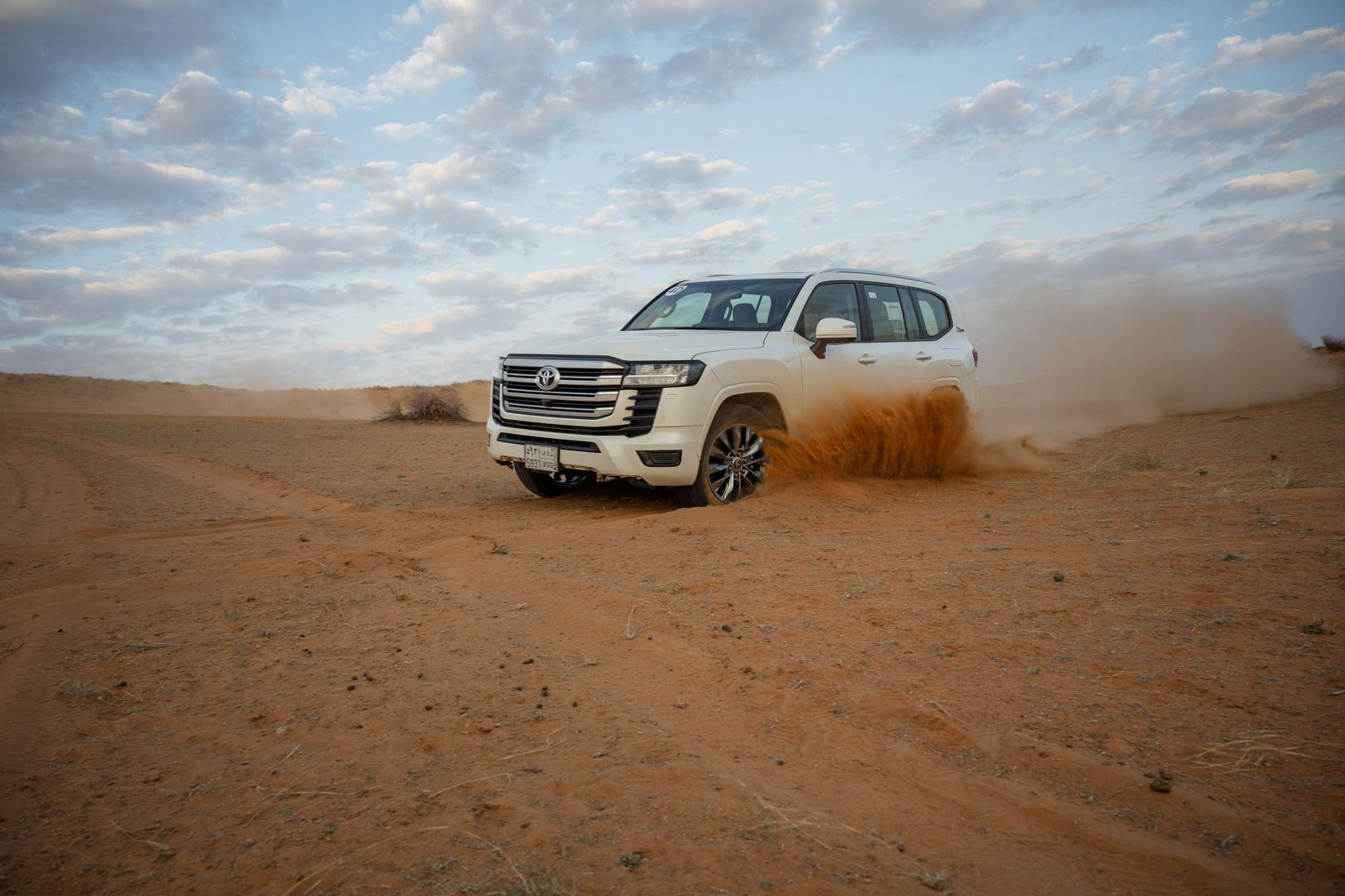 Toyota Land Cruiser 300