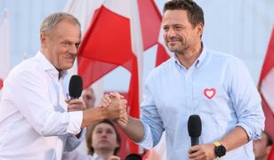 Tusk czy Trzaskowski? To jego widzą w roli premiera