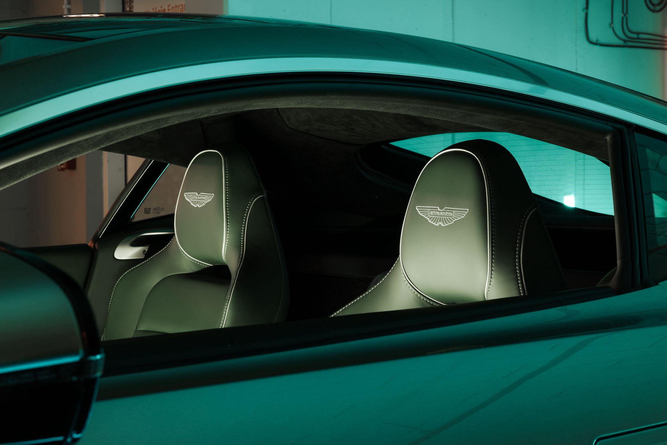 Aston Martin Vantage – polska premiera