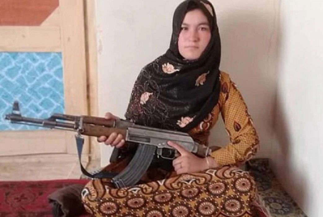 Talibowie zamordowali jej rodziców. Krwawa zemsta nastolatki w Afganistanie