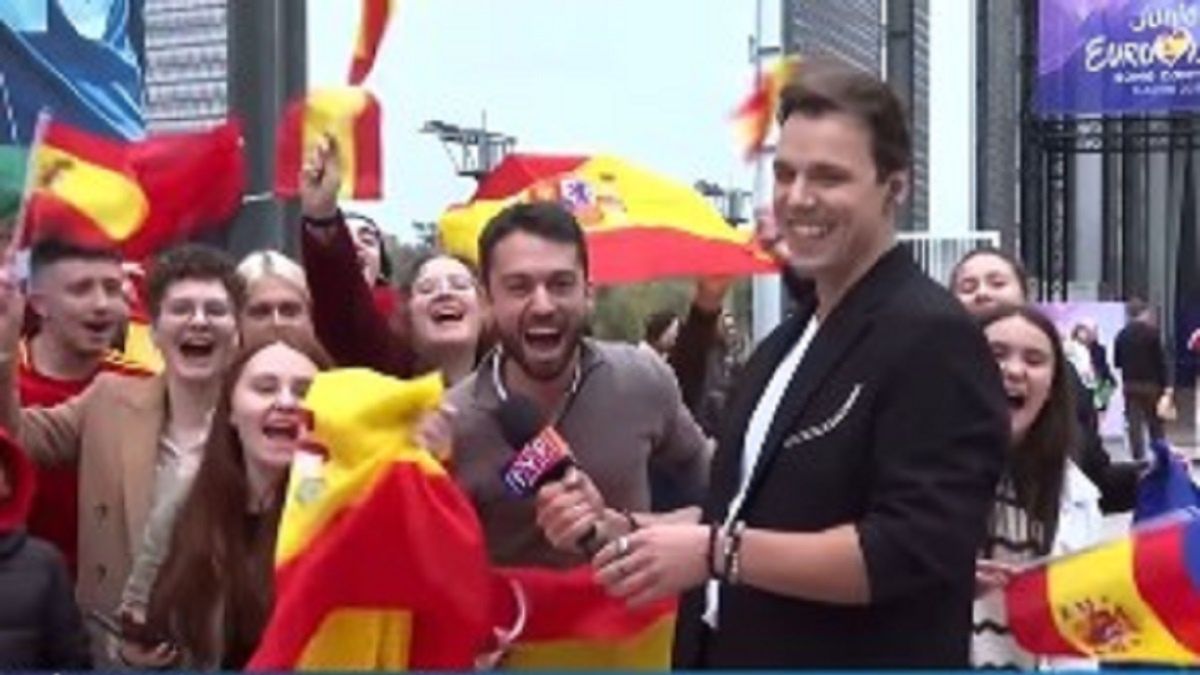 Hiszpanie zareagowali na polskiego dziennikarza.