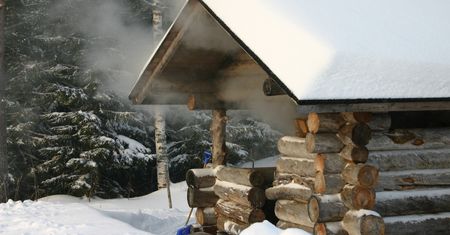 Zwłoki w polu. Były przysypane śniegiem