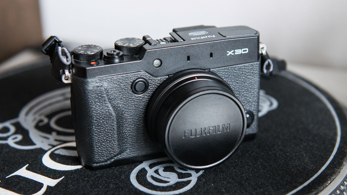 Fujifilm X30 - retro i premium jeszcze lepiej połączone [test] 1