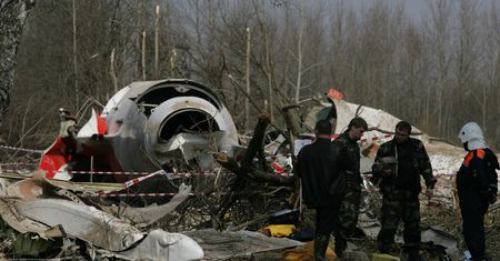 Katastrofa smoleńska. TVP ujawnia fragmenty nagrania z poufnego spotkania Tuska i Klicha