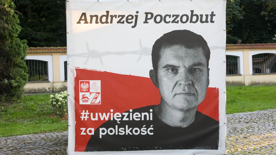 plakat
Artur Reszko
akcja, akcji, Andrzej Poczobut, aresztowani, bia�ymstoku, na bia�orusi, skwer przy pomniku ks. Jerzego Popie�uszki, solidarni, Zwi�zku Polak�w na Bia�orusi