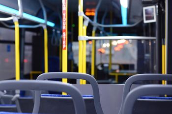 Nastolatka potrącona w Orlu pod Grudziądzem. Wyszła zza autobusu wprost pod koła