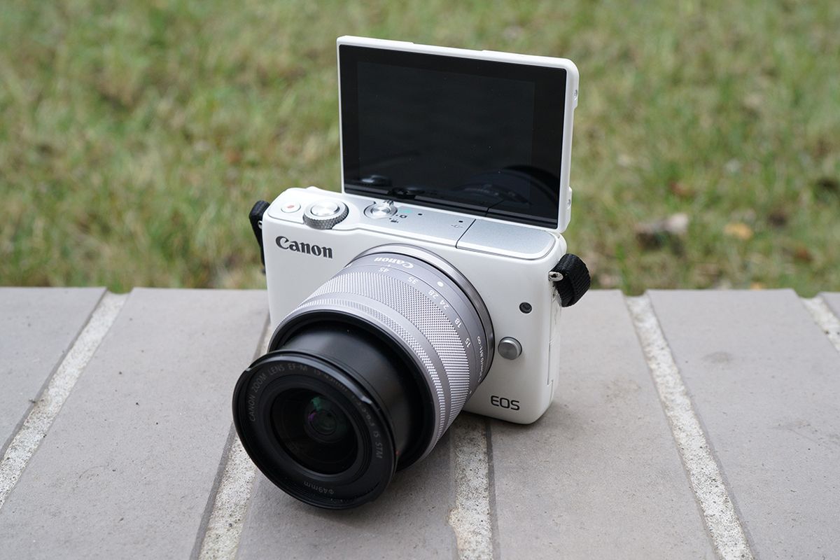 Canon EOS M10